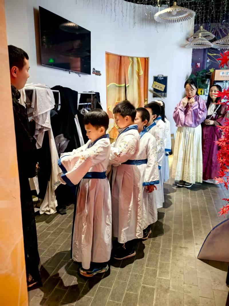 鄂温克族自治旗灯光秀活动策划